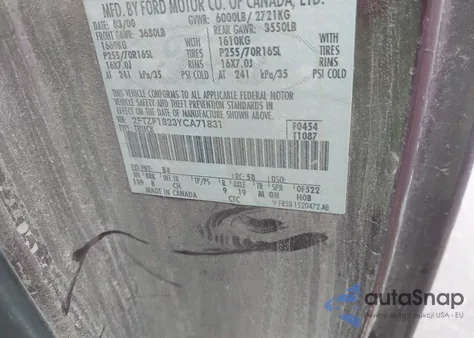 2000 Ford F-150 Work Series/Xl/Xlt from USA, damaged, VIN 2FTZF1823YCA71831